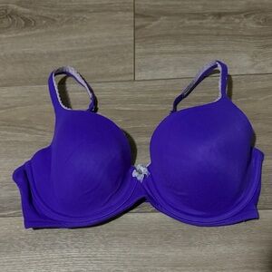 Victoria’s Secret Body By Victoria Lined Demi Bra